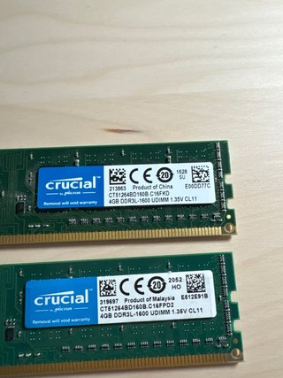 2x 4GB Crucial DDR3L RAM