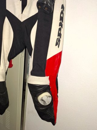 Mono cuero moto