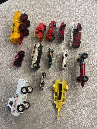 Lote de coches de juguete antiguos