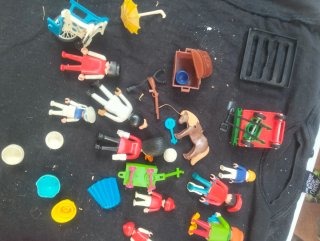 Lote Playmobil figuras y accesorios