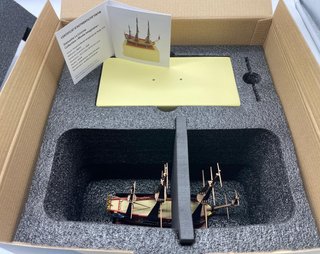 Maqueta Barco Resina Unicornio Tintín 25cm