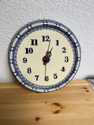 Reloj Cerámica Talavera Reina Azul Blanco.