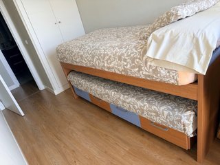 Cama nido de 4 cajones+ 2 colchones+ ropa de cama