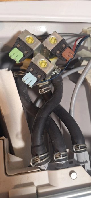 LAVADORA AEG PARA PIEZAS RECAMBIOS
