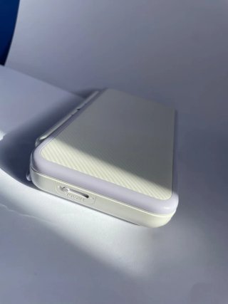 Nintendo 2DS XL Blanca y Morada