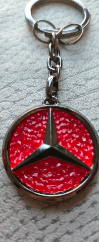 Llavero Mercedes Benz Cristales Serie Red