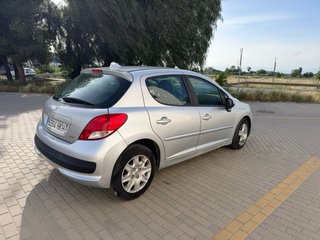 Peugeot 207 2013