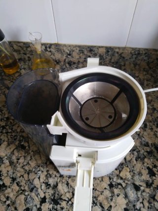 Licuadora Ufesa Liqua Plus Blanca.