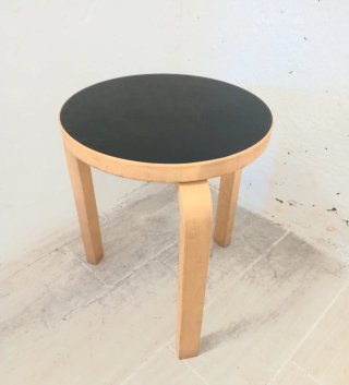 Sgabello 60 Alvar Aalto