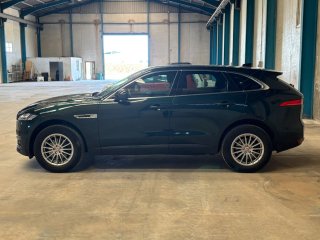 Jaguar F-Pace 2016