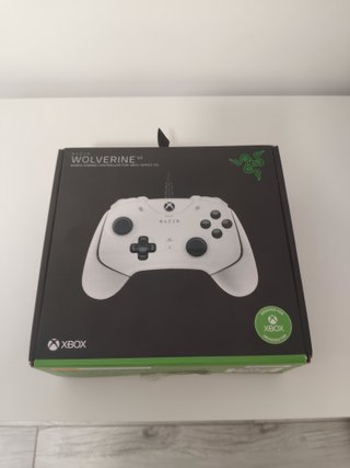 Mando Xbox Wolverine V2 Blanco Razer