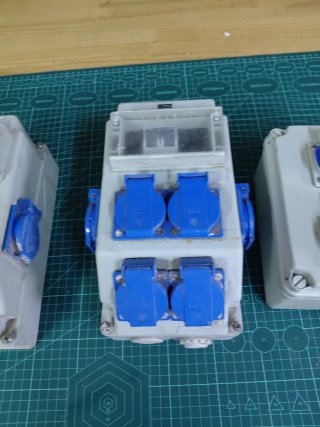 Cajas Eléctricas Suco con Enchufes