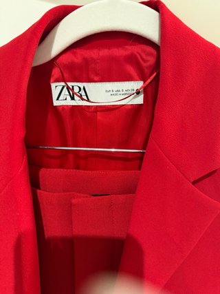 Conjunto Blazer y Pantalón Rojo