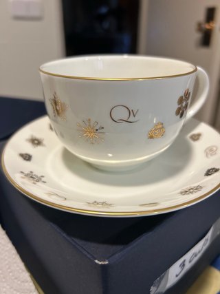 6 Tazas de té de porcelana doradas