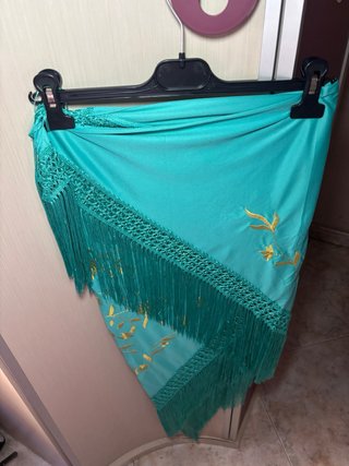 Mantón Flamenco Bordado Dorado
