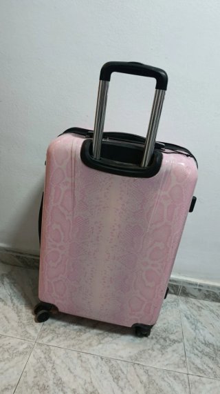 Maleta Guess Rosa Muy Buen Estado