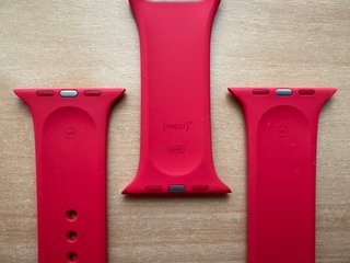 Apple Watch 45mm. Product Red Sport Band