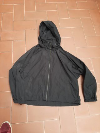 Chaqueta Uniqlo Talla M/L Negra