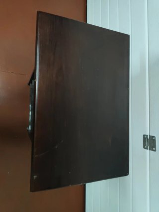 Botellero de madera con cajón
