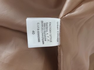 Abrigo UrbanConcept ligero y cálido Talla 40