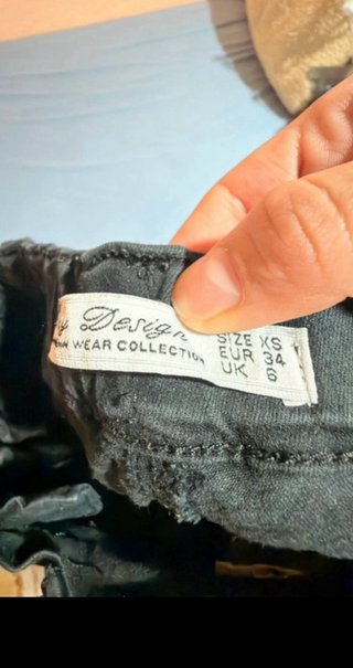 Pantalones cargo negros