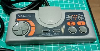 Lote Multitap + mandos PC Engine NEC