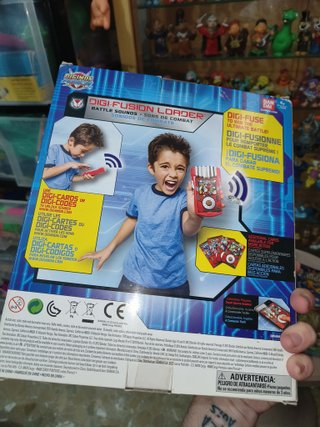 Lote coleccionista figuras + Digimon fusion bandai