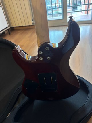 Guitarra Yamaha Pacifica 412V Negra