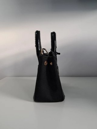 Bolso de mano River Island negro