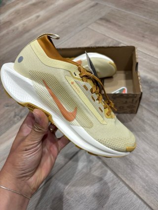 Nike React Pegasus Trail 5 GoreTex Beige/Arancia