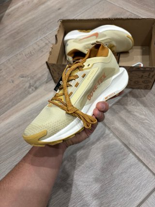 Nike React Pegasus Trail 5 GoreTex Beige/Arancia