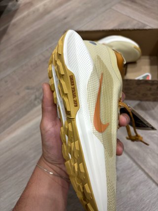 Nike React Pegasus Trail 5 GoreTex Beige/Arancia