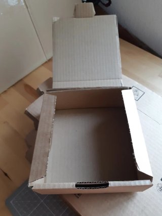 Cajas de cartón automontables