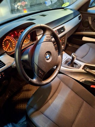 BMW Serie 3 318d 2009 Diesel 190.000km ITV al día