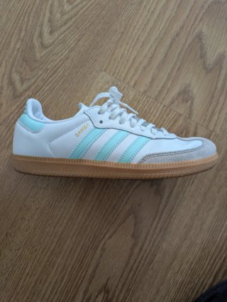 Adidas Samba Blancas y Turquesa Talla 38