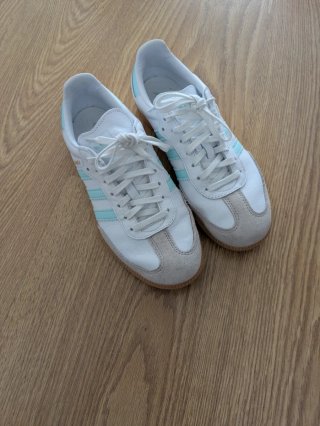 Adidas Samba Blancas y Turquesa Talla 38