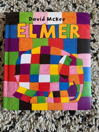 Cuentos Eric Carlé y Elmer en inglés