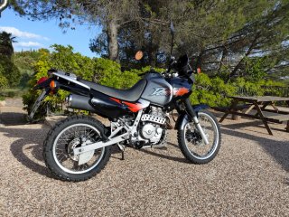 1997 Honda Dominator 650 NX. Estado muy bueno.