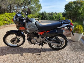 1997 Honda Dominator 650 NX. Estado muy bueno.
