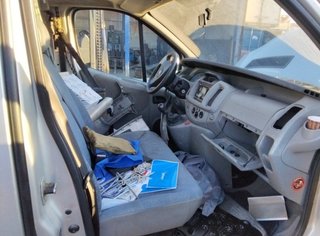 1869588 parasol 93198083 opel vivaro combi 2.7t