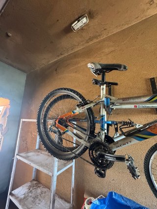 Bicicleta Montaña Monty Naranja y azul
