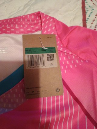 Camiseta deportiva  rosa y azul