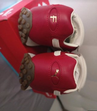 Zapatillas Puma de piel. Unisex. Cómodas.
