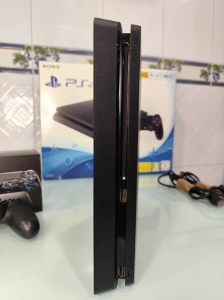 Ps4 Slim 500gb Negra + Mando Extra