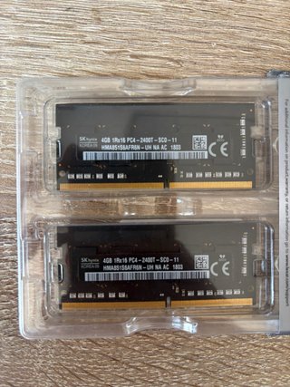 Pack 8 GB (2x4GB) DDR4 SK hynix 2400MHz SO-DIMM
