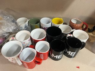 Lote de Tazas de Cerámica Variadas