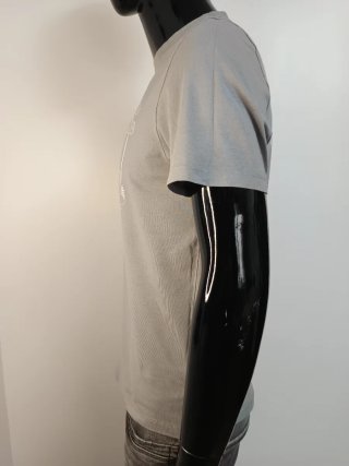 Camiseta Gris Estampada Viajar