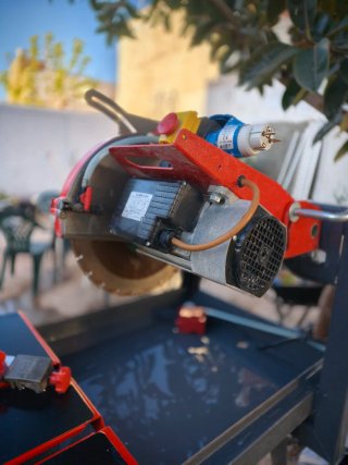 Cortadora de agua Rubi DR 350