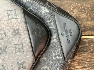 Bolso Louis Vuitton Negro/Gris