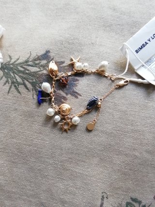 Pulsera Bimba y Lola dorada con charms